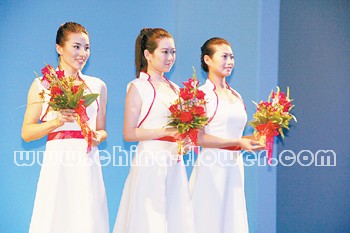 �W�\����