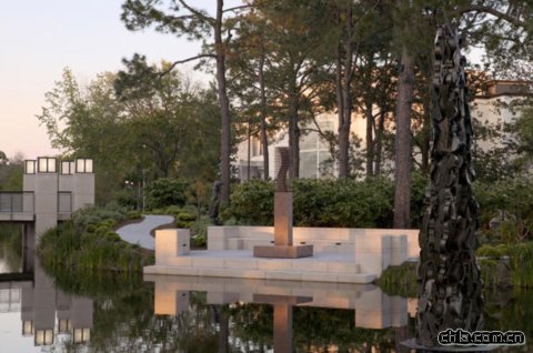 Sydney and Walda Besthoff Sculpture Garden