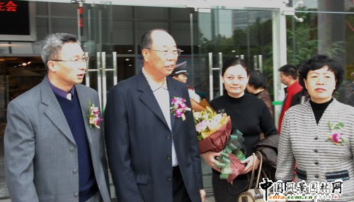 �����е����ù��@�Ļ���28���_Ļ(�M�D)