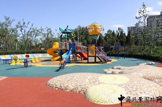 兒童戶外活動器械