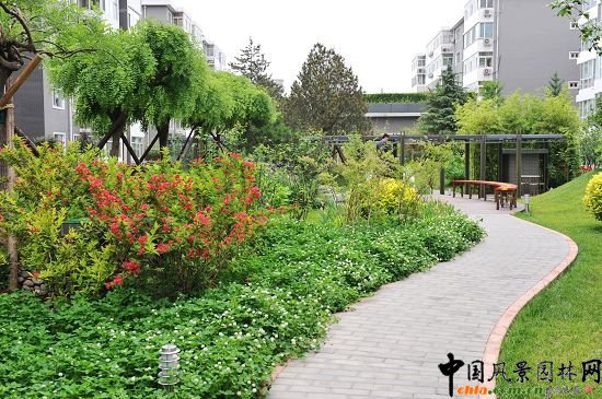 萬壽路住宅樓小區(qū)