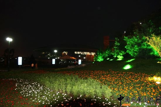 ����܇��(ch��ng)�^��ҹ����Ƭ