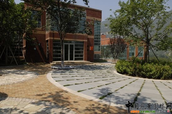 中糧龍泉山莊園林景觀--2009年北京市優質工程