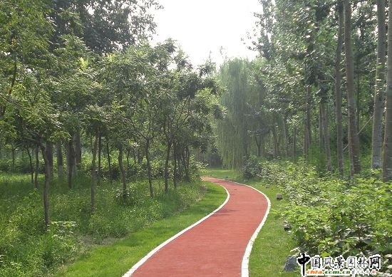 �W�\�山���؅^�R�r�Oʩ�G������һ�˶�