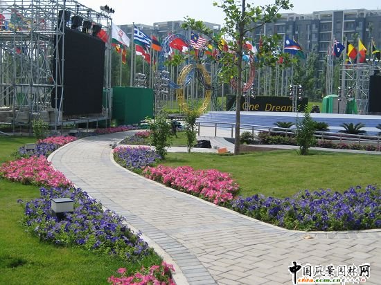 �W�\(y��n)�山���؅^(q��)�R�r(sh��)�O(sh��)ʩ�G������һ��(bi��o)������V��(ch��ng)�·