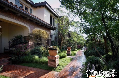 �����ٞ�ɽ