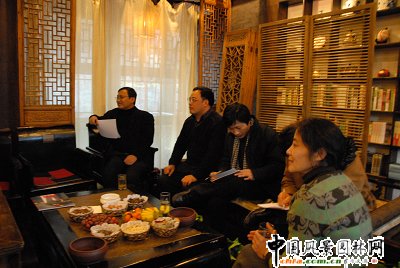 �c��(hu��)������ɳ����(hu��)�F(xi��n)��(ch��ng)�ȫ��(gu��)�����L(f��ng)���@�֎�(li��n)�x��(hu��)�����k��������Ҋ��