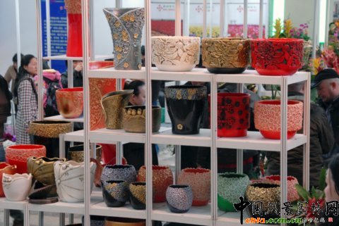 ��12�û��܈@ˇչ�ϵ���������