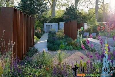 ���չ�@����ÿ���Ӎ�@��The Daily Telegraph��