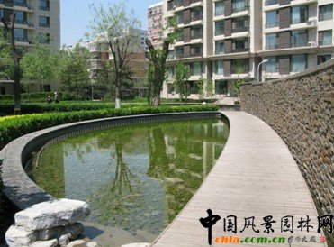     �������V���TסլС�^(q��)ʩ��ǰ�c�����󌦱�