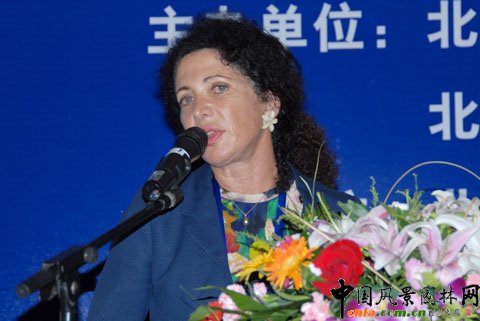 ����(gu��)ϣ�r(n��ng)�؅^(q��)���ξ��L(zh��ng)�淨��(gu��)�R�ߠ��Ǳ�ȺRivau�Ǳ������׼~