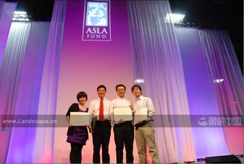 ����W��ϲ�@2010���������^�OӋ���f���W������(ASLA STUDENT AWARDS)�о�s�u����Honor Award��