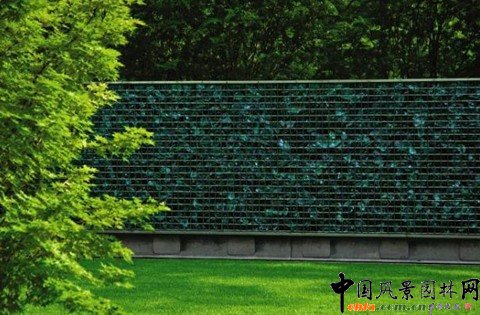 2010�������סլ���^�OӋ���\���M�D��