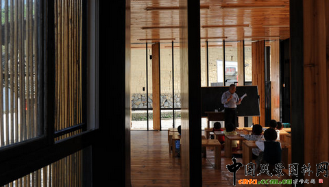 �Ї���������С�W