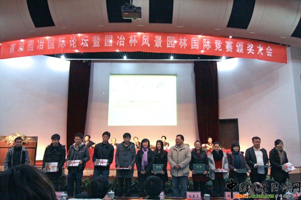 �@ұ�����Ȫ�