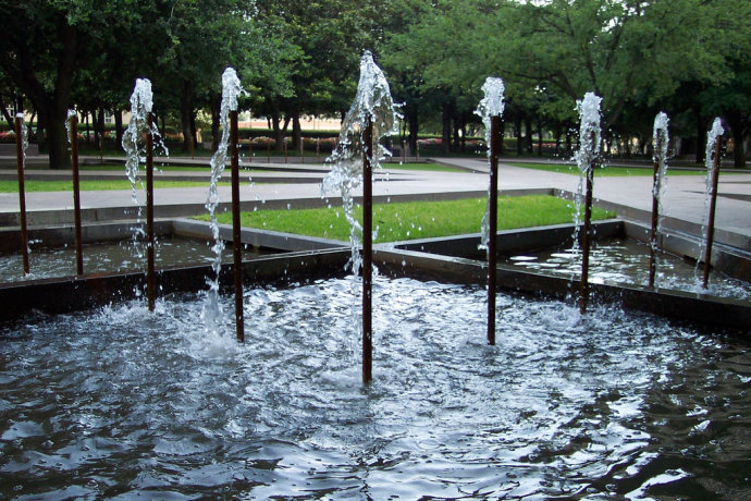 德克薩斯州 沃斯堡市 伯納特 公園 中國(guó)風(fēng)景園林網(wǎng)