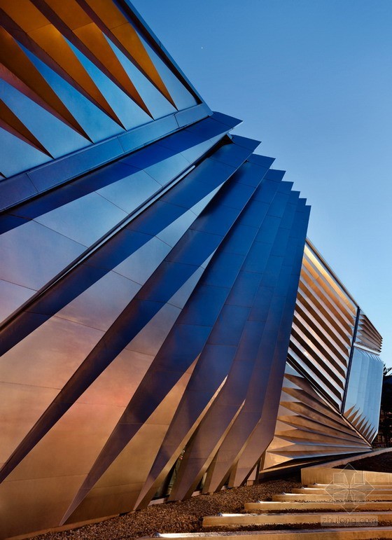 扎哈?哈迪德設(shè)計(jì)的廣義藝術(shù)博物館