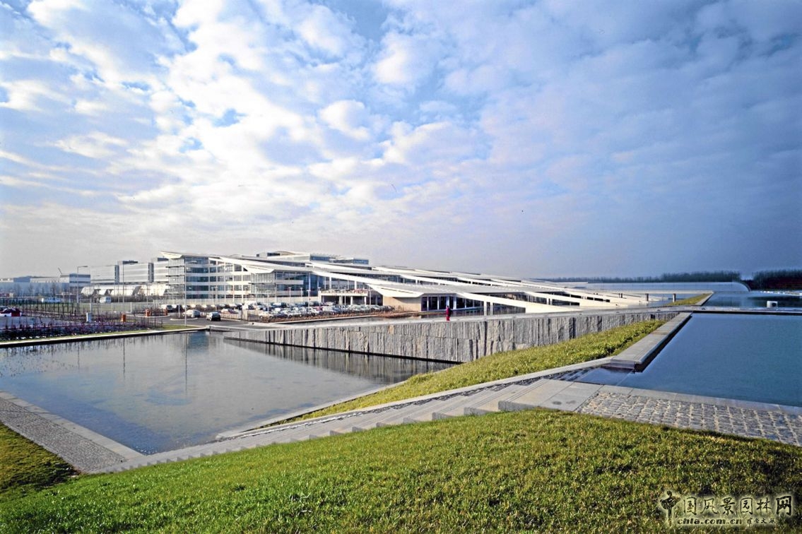 雷諾科技研發中心公園