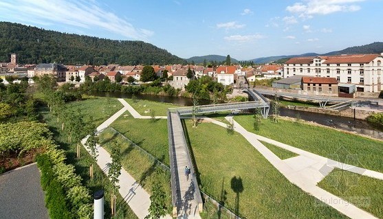 默爾特河岸景觀