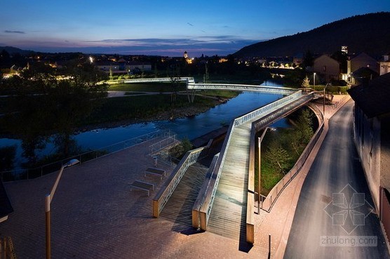 默爾特河岸景觀