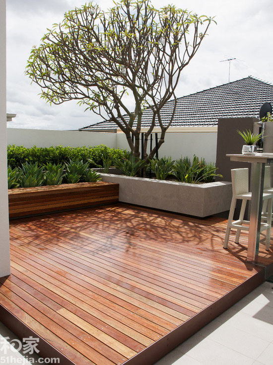 木質(zhì)平臺(tái)