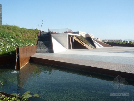 格拉納達(dá)廣場