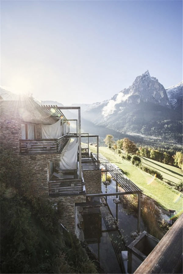 阿爾卑斯高原“湖泊”酒店