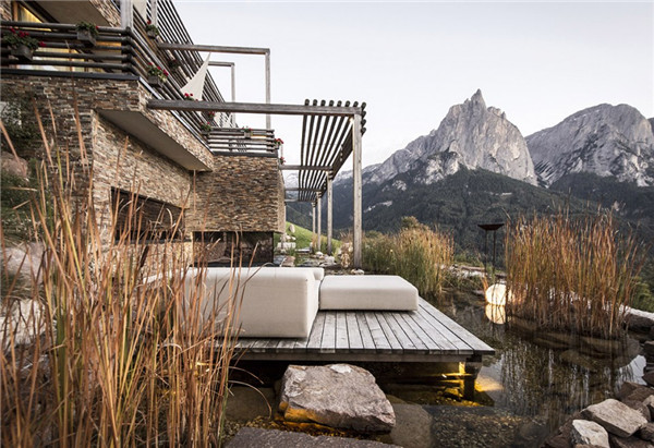 阿爾卑斯高原“湖泊”酒店