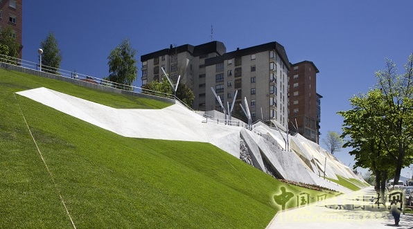 西班牙畢爾巴鄂市赫蘇斯·哈林丹茨斜坡