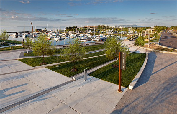 加拿大:安大略省雷灣濱水景觀