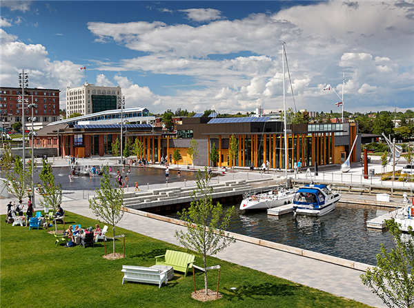 加拿大:安大略省雷灣濱水景觀