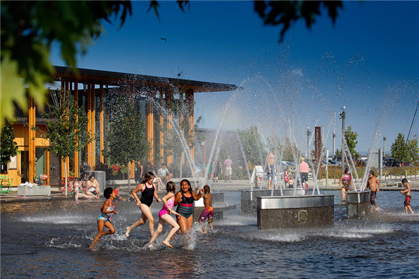 加拿大：安大略省雷灣濱水景觀