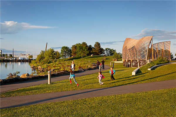 加拿大：安大略省雷灣濱水景觀