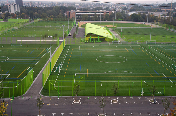 瑞士：蘇黎世Heerenschürli體育公園