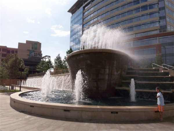 sasaki:美國德州濱水廣場