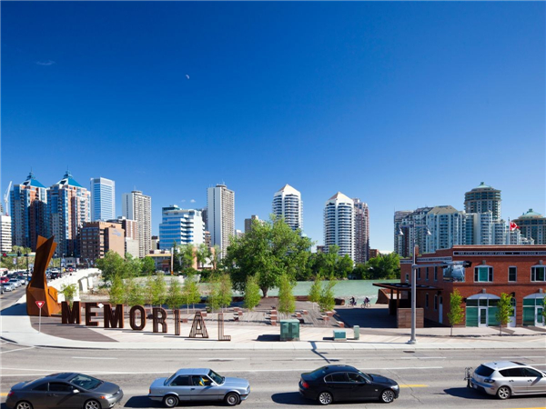 加拿大Poppy Plaza紀念廣場景觀設(shè)計