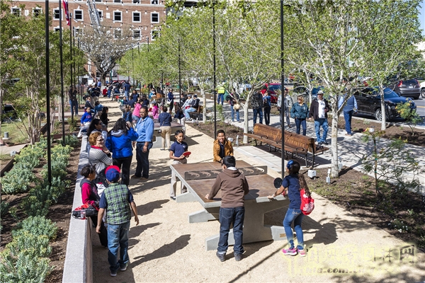 【7月12日頭條】埃爾帕索百年歷史公園