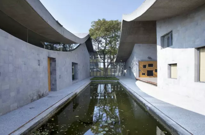 王澍：讓文化力量重返鄉(xiāng)村