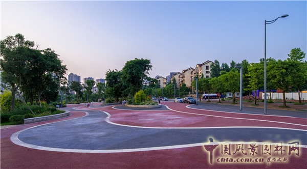 藍調國際：重慶金海灣濱江園  山水之城的濱水密境