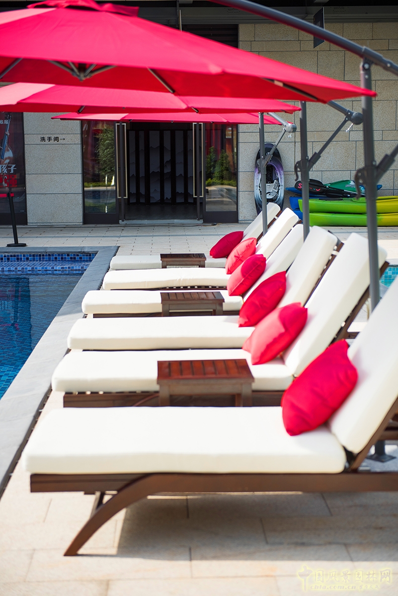 派瀾設計事務所：萬科南寧金域藍灣展示區景觀設計