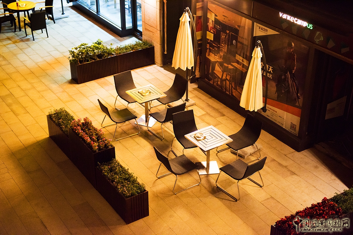 派瀾設計事務所:萬科南寧金域藍灣展示區景觀設計