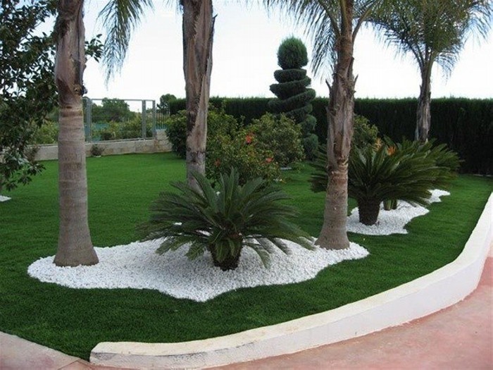 十款園林工程中卵石鋪地的運(yùn)用