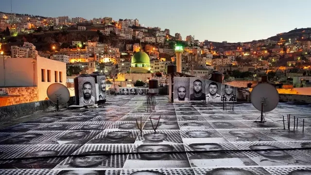 他們沒能參加奧運會，卻吸引了所有里約人的目光