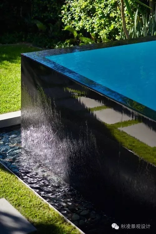 水在景觀設(shè)計(jì)中的應(yīng)用