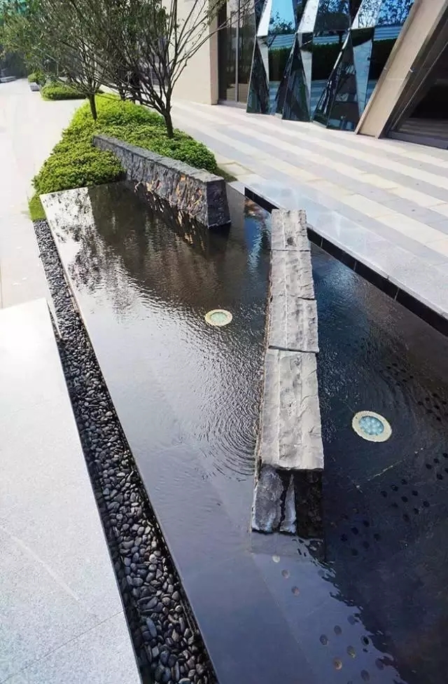 水在景觀設(shè)計中的應(yīng)用