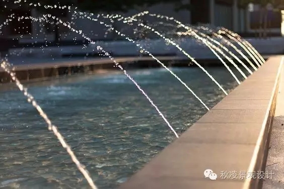 水在景觀設(shè)計中的應(yīng)用