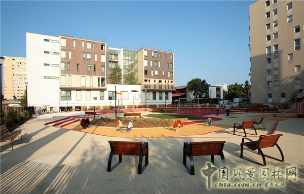 【周二頭條】法國阿爾福維爾兒童游樂場景觀賞析