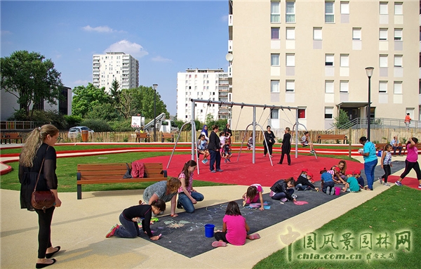 【周二頭條】法國阿爾福維爾兒童游樂場景觀賞析