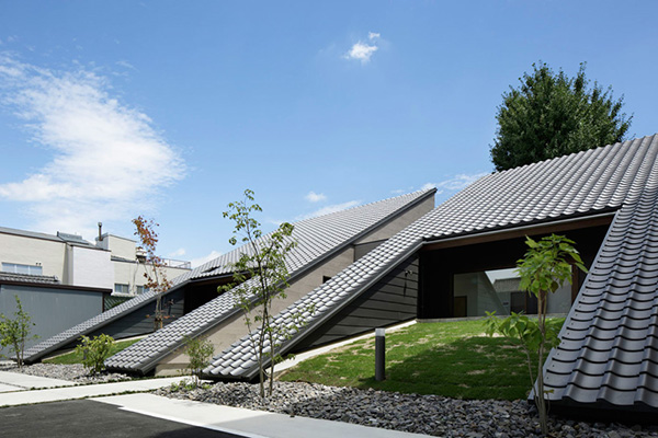 TSC設計事務所作品：位于日本的磚表皮楔形牙科診所