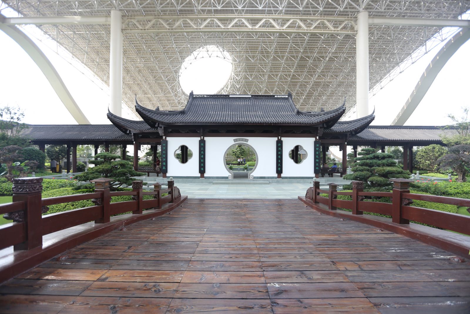 2016園冶杯專業獎參賽項目：杭州國際博覽中心屋面園林綠化工程